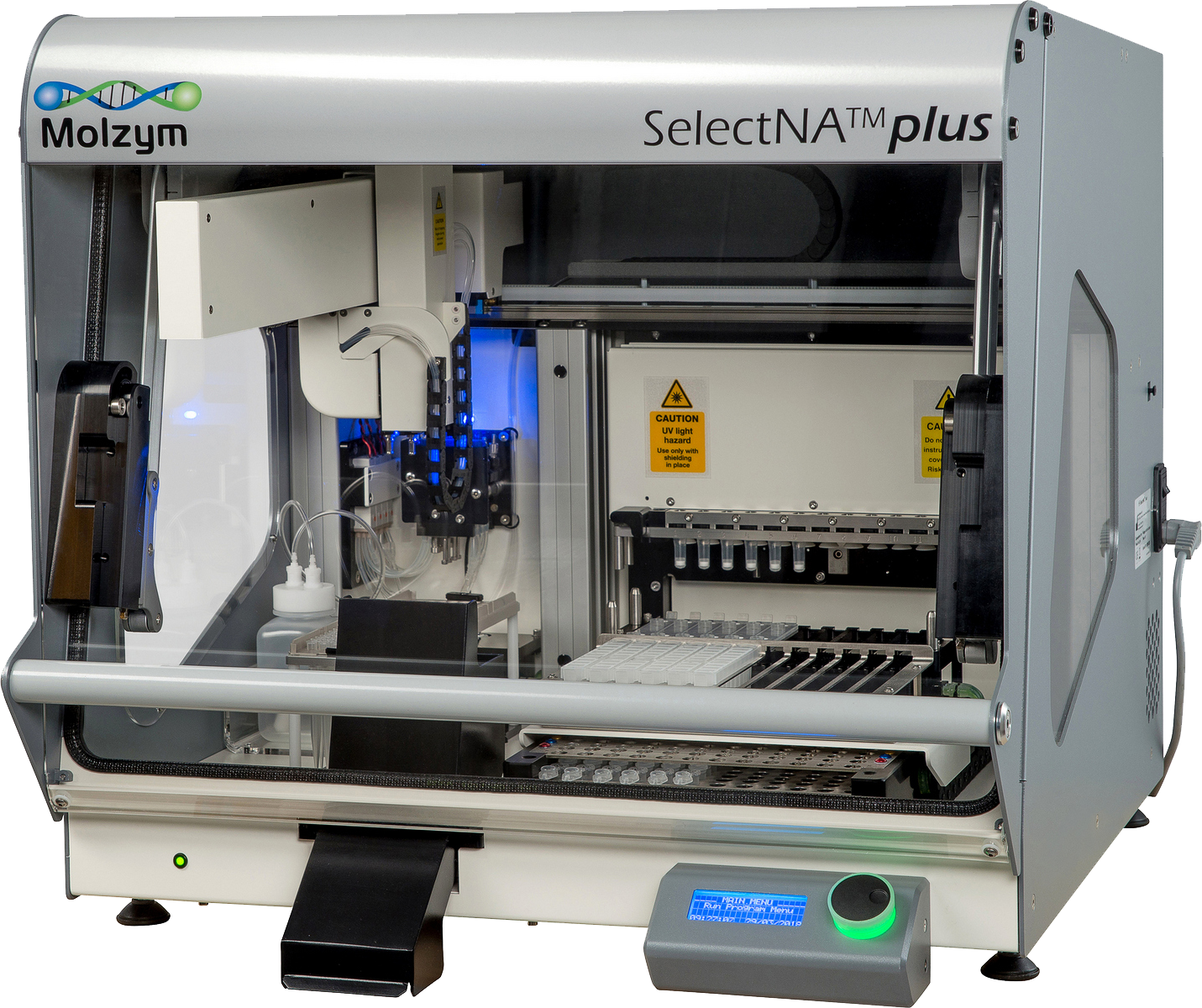 SelectNA plus maskin fra Molzym. Maskinen er brukt til DNA-ekstraksjon og har flere advarselsmerker og en digital skjerm.