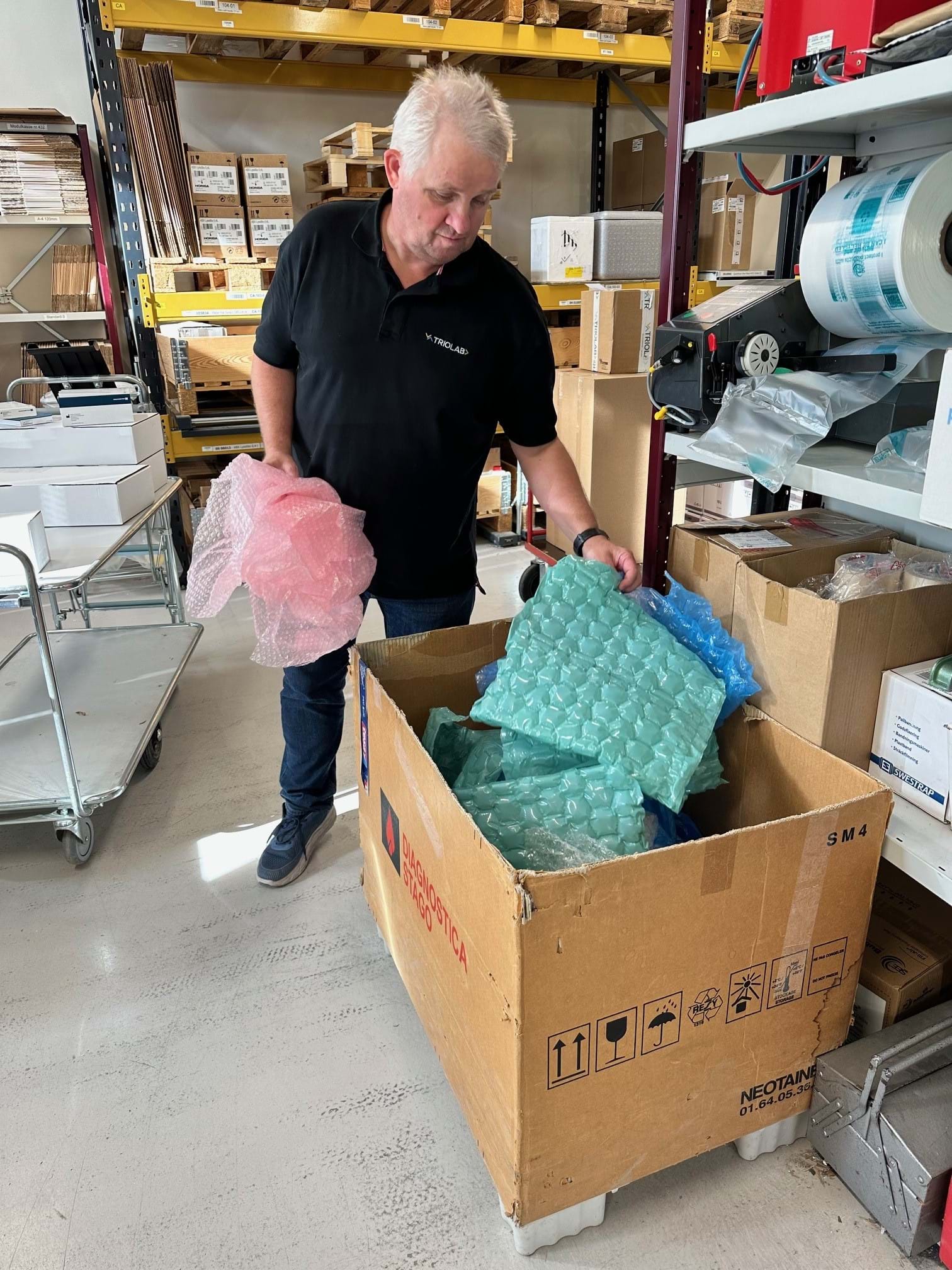 Jim gjenbruker fyllmasse på lageret